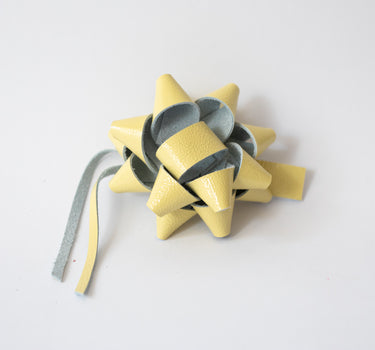 Leather Gift Bow | Banana